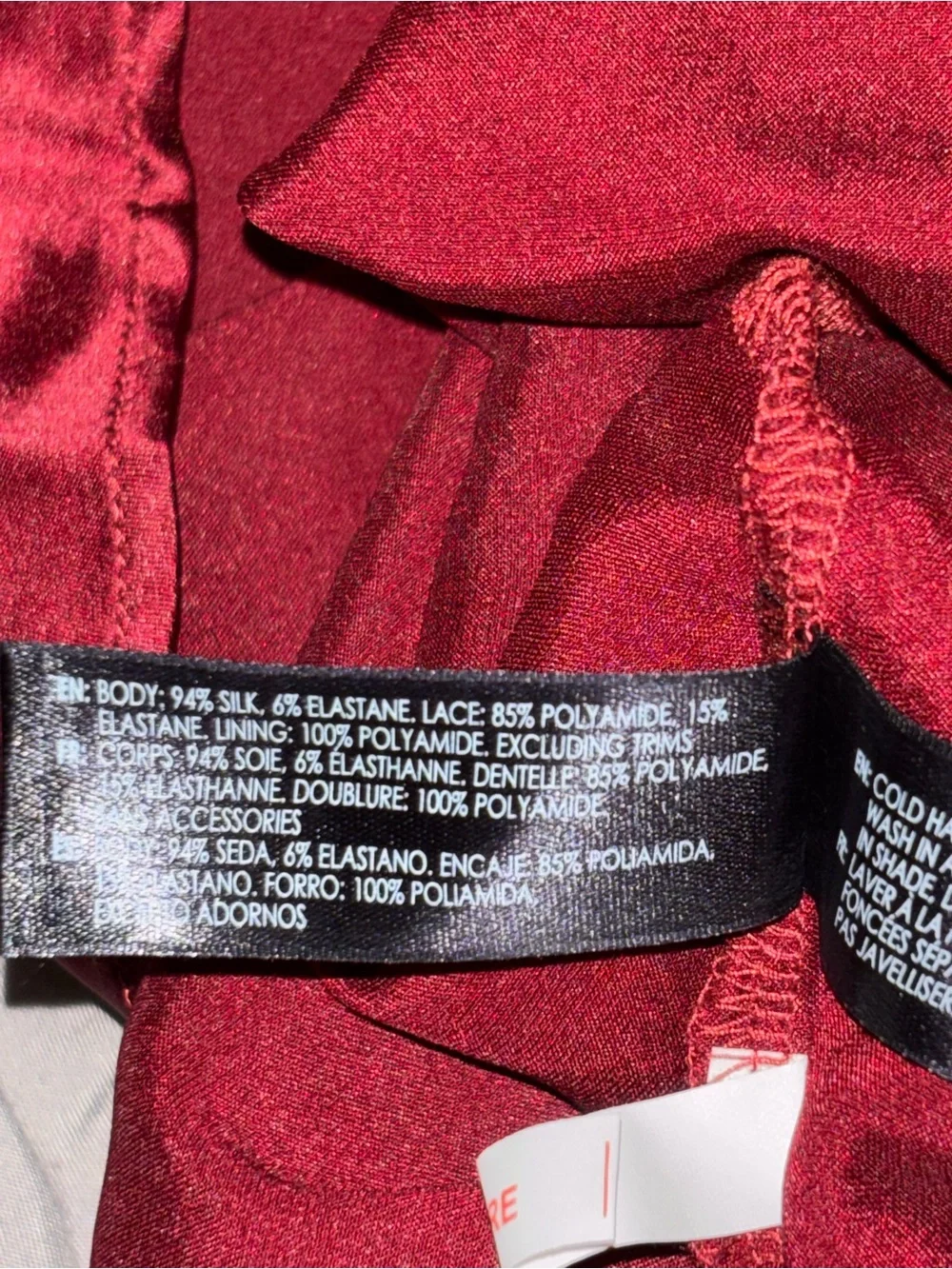 Elle Macpherson elegant red